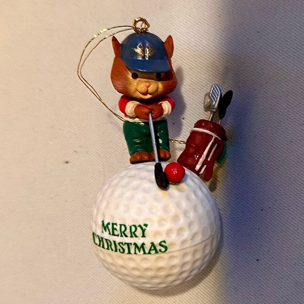 Vintage Golfing Squirrel Golf Ball Christmas Ornament 3”H